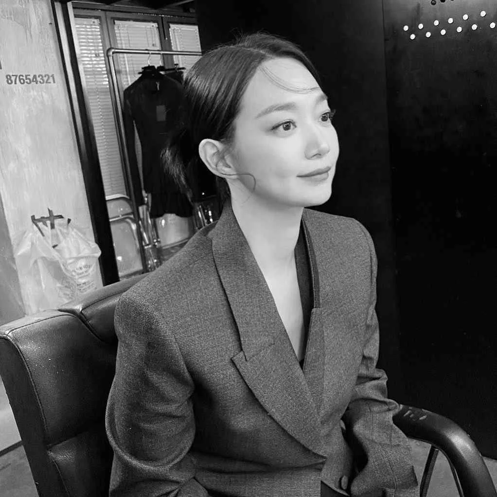 Shin Min A - shin-min-a-sexy-12.webp